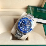 Rolex Submariner, blue dial, blue bezel, 40mm, silver Oyster bracelet.
