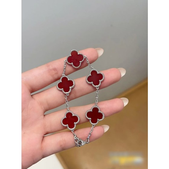 Four-leaf clover silver bracelet red