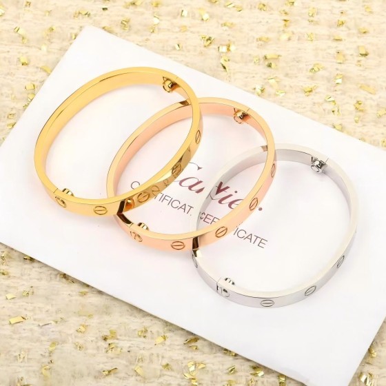 Cartier non-diamond bracelet. 3 colors