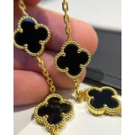 Four-leaf clover bracelet gold and black