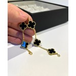 Four-leaf clover bracelet gold and black