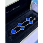 Four-leaf clover bracelet silver blue
