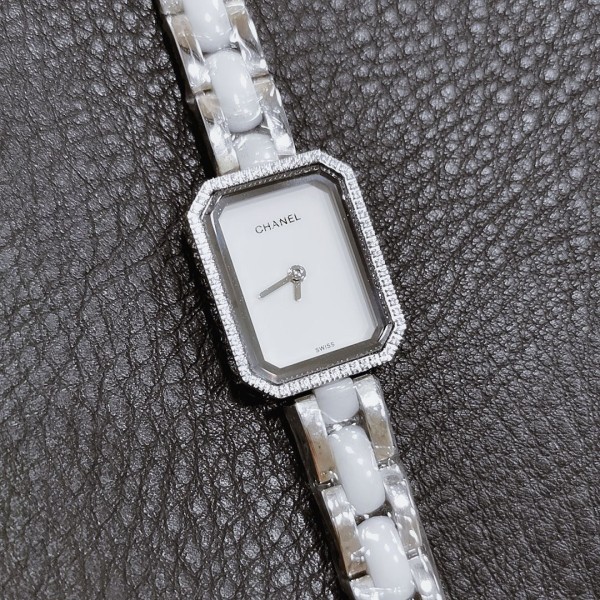 Premiere Series Diamond Setting