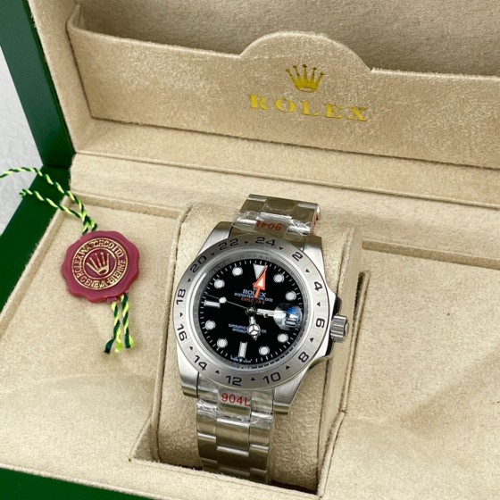 Rolex Explorer Yacht-Master series, black dial, silver bezel, silver case, 42mm, silver Oyster bracelet.