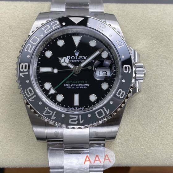 Greenwich series, black dial, black and gray bezel, 40 mm, silver Oyster bracelet.