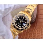 Greenwich series, black dial, black bezel, 40mm, gold Oyster bracelet.
