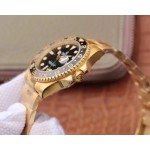 Greenwich series, black dial, black bezel, 40mm, gold Oyster bracelet.