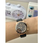 Rolex Daytona series, chocolate-colored dial, black bezel, rose gold case, 40mm, rubber strap.
