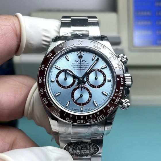 Rolex Daytona series, blue dial, black bezel, silver case, 40mm, silver Oyster bracelet.