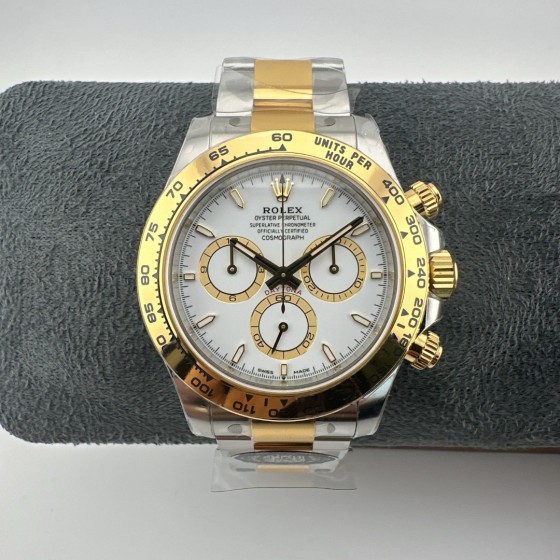 Rolex Daytona series, white dial, gold bezel, silver case, 40mm, gold and silver Oyster bracelet.