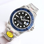 Rolex Yacht-Master series, black dial, blue bezel, silver case, 40mm, silver Oyster bracelet.