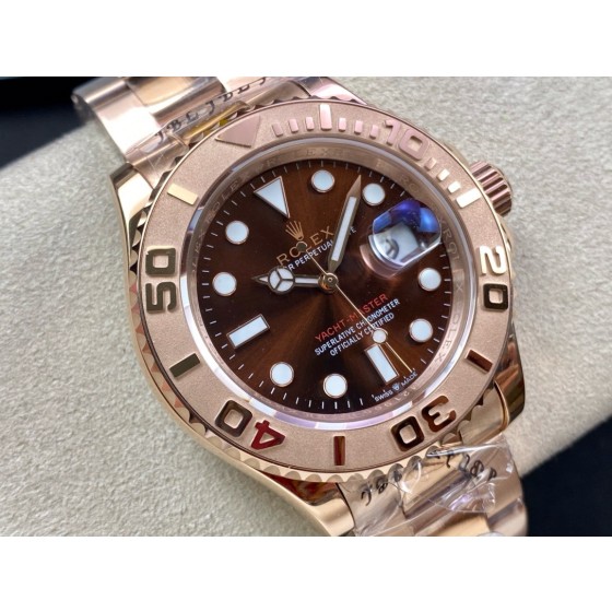 Rolex Yacht-Master series, brown dial, rose gold bezel, rose gold case, 40mm, rose gold Oyster bracelet.