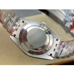 Log Series men's watch, green dial, silver bezel, 41mm, silver five-link bracelet.