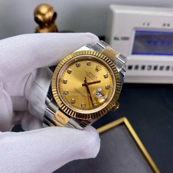 Datejust series men's watch with diamonds, gold dial, gold bezel, 41mm, two-tone Oyster bracelet.