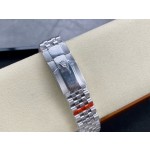 Log series men's watch, wave pattern green dial, silver bezel, 41mm, silver five-link bracelet.