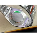 Datejust series men's watch, green dial, silver bezel, 41mm, silver Oyster bracelet.