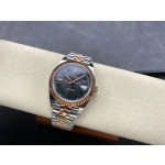 Datejust series men's watch, dark gray dial, rose gold bezel, 41mm, two-tone five-link bracelet.