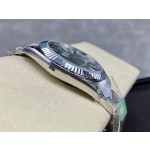 Log series men's watch, wave pattern green dial, silver bezel, 41mm, silver Oyster bracelet.