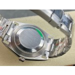Log series men's watch, wave pattern green dial, silver bezel, 41mm, silver Oyster bracelet.