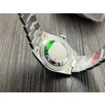 Datejust series men's and women's watches, blue dial, silver bezel, 36 and 41mm sizes, silver Oyster bracelet.