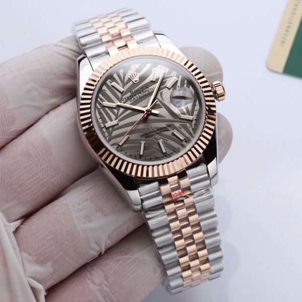 Log Series men's watch, silver-gray dial, rose gold bezel, 41mm, two-tone five-link bracelet.