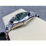 Log Series men's watch, green dial, silver bezel, 41mm, silver five-link bracelet.