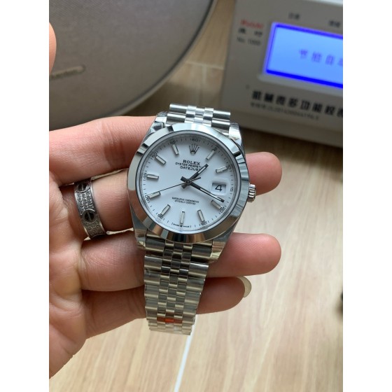 Datejust series men's watch, white dial, silver bezel, 41mm, silver five-link bracelet.