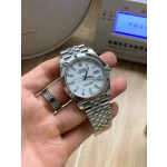Datejust series men's watch, white dial, silver bezel, 41mm, silver five-link bracelet.