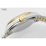 Datejust series women's watch, green dial, diamond-set bezel, 36mm, two-tone five-link bracelet.