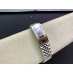 Navigator series men's watch, blue dial, silver bezel, 42mm, silver five-link bracelet.