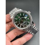 Navigator series men's watch, green dial, silver bezel, 42mm, silver five-link bracelet.
