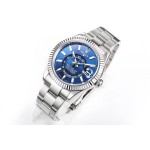 Navigator series men's watch, blue dial, silver bezel, 42mm, silver Oyster bracelet.