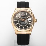 Navigator series men's watch, bright black dial, rose gold bezel, 42mm, rubber strap.