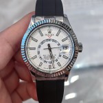 Navigator series men's watch, white dial, silver bezel, 42mm, rubber strap.