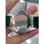 Navigator series men's watch, white dial, silver bezel, 42mm, rubber strap.