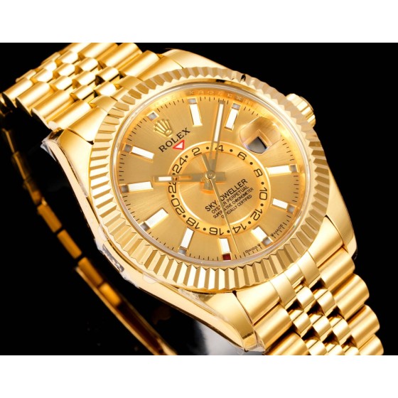 Navigator series men's watch, gold dial, gold bezel, 42mm, gold five-link bracelet.