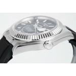 Navigator series men's watch, black dial, silver bezel, 42mm, rubber strap.