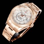 Navigator series men's watch, white dial, rose gold bezel, 42mm, rose gold Oyster bracelet.