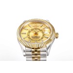Navigator series men's watch, gold dial, gold bezel, 42mm, two-tone five-link bracelet.