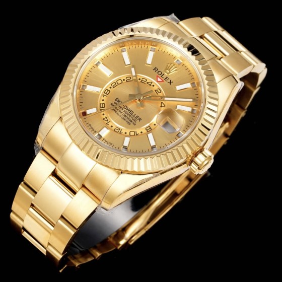 Navigator series men's watch, gold dial, gold bezel, 42mm, gold Oyster bracelet.