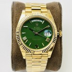 Sunday date display series men's watch, green dial, gold bezel, 40mm, gold President-style bracelet.