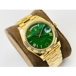 Sunday date display series men's watch, green dial, gold bezel, 40mm, gold President-style bracelet.