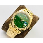 Sunday date display series men's watch, green dial, gold bezel, 40mm, gold President-style bracelet.