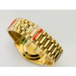Sunday date display series men's watch, green dial, gold bezel, 40mm, gold President-style bracelet.