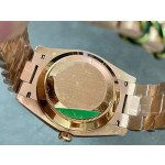 Sunday date display series men's watch, olive green dial, rose gold bezel, 40mm, rose gold President-style bracelet.