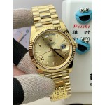 Sunday calendar series men's watch, gold dial, gold bezel, 40mm, gold President-style bracelet.