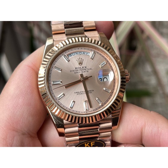 Sunday calendar series men's watch, rose gold dial, rose gold bezel, 40mm, rose gold President-style bracelet.