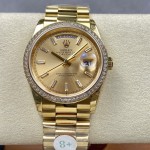Sunday Calendar series men's and women's watches, gold dial, diamond-set bezel, 36mm and 40mm sizes, gold President-style bracelet.
