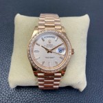 Sunday date display series women's watch, rose gold dial, diamond-set bezel, 36mm, rose gold President-style bracelet.