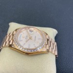 Sunday date display series women's watch, rose gold dial, diamond-set bezel, 36mm, rose gold President-style bracelet.